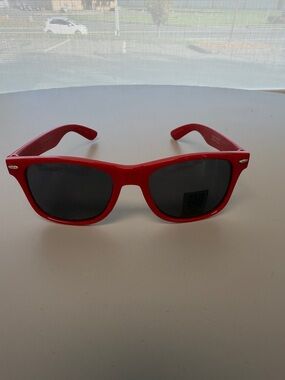 USGA Red Wayfarer-Style Sunglasses with Dark Lenses